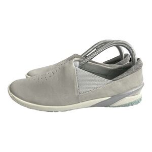 ECCO Women's Grey Trainers size 39 ( 8- 8.5 US)